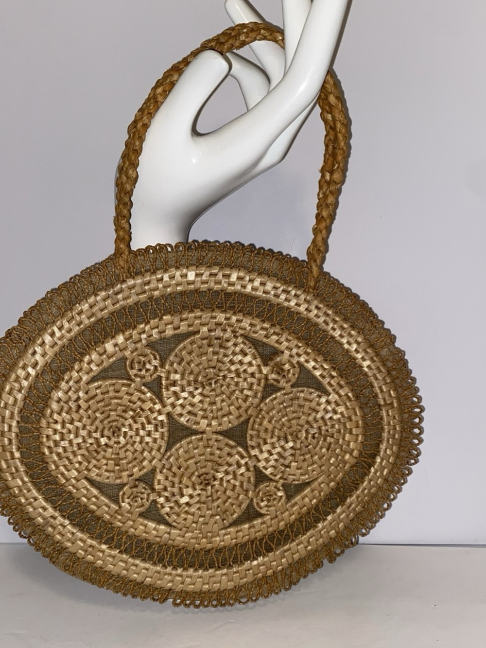 Vintage Oval Straw Raffia Handbag Purse Boho Chic Natural Tan 1970s